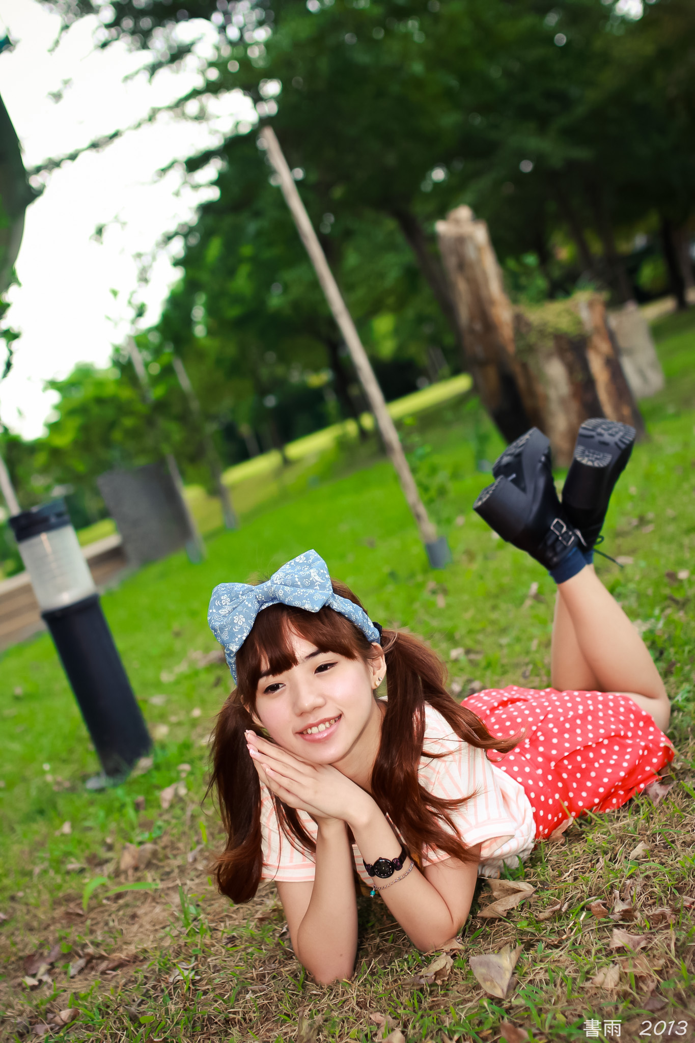 [Beautyleg番外篇]2013-10-28 珊珊士林科工馆外拍 4